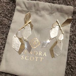 Kendra Scott Hanna earrings